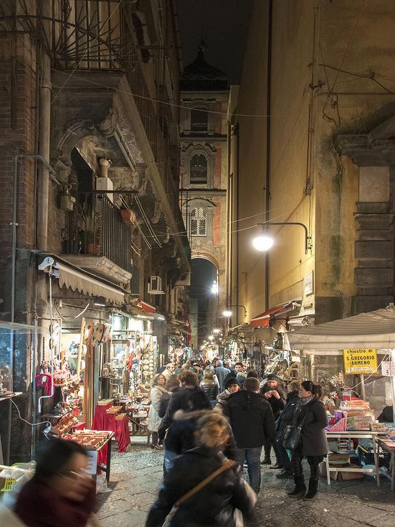 La Piazza Al Vomero Napoli Phòng bức ảnh