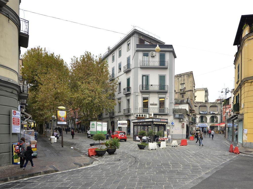 La Piazza Al Vomero Napoli Ngoại thất bức ảnh